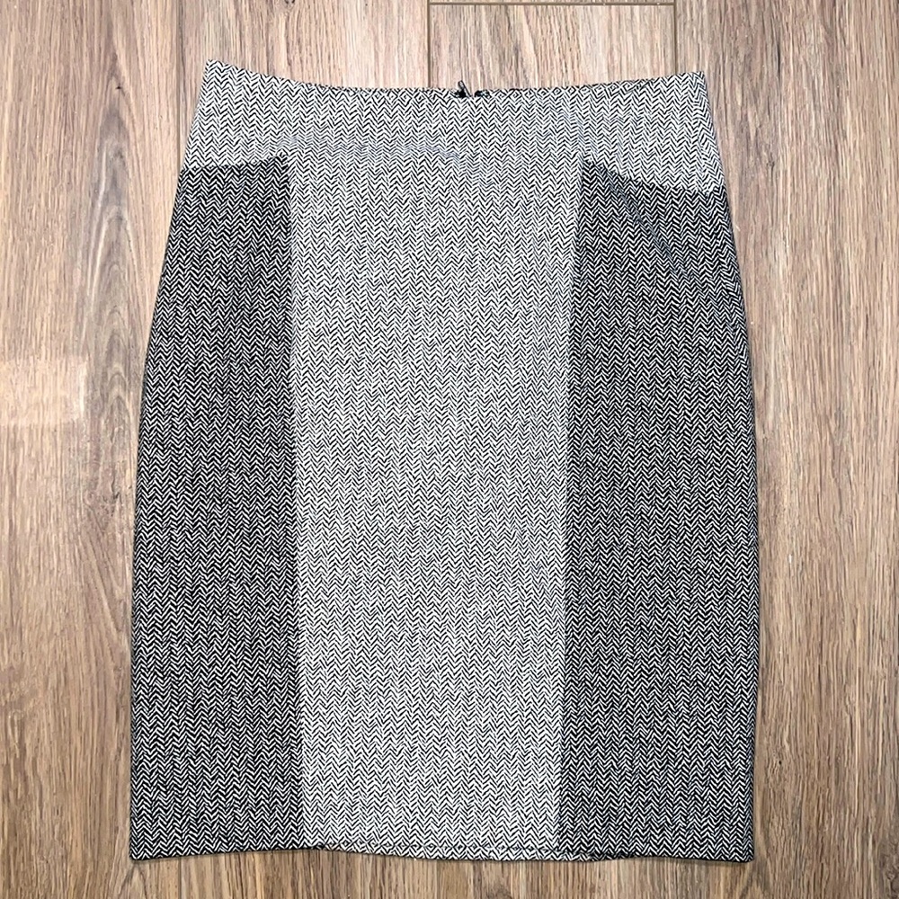 Classy Pencil Skirt